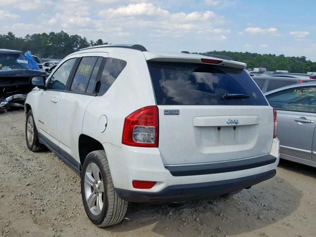 1J4NT1FA2BD286796 - 2011 JEEP COMPASS SP თეთრი ფოტო 3