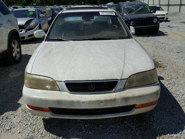 JH4UA2651TC022944 - 1996 ACURA 2.5TL WHITE photo 9