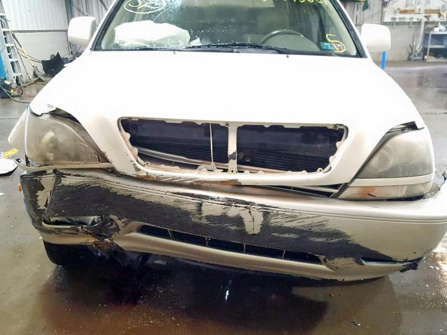 JT6HF10U5X0061291 - 1999 LEXUS RX 300 WHITE photo 9