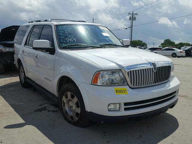 5LMFU27546LJ20685 - 2006 LINCOLN NAVIGATOR 白色 照片 1