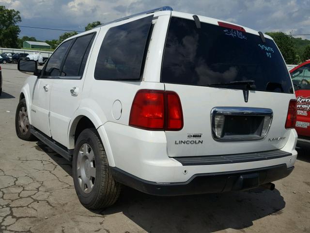 5LMFU27546LJ20685 - 2006 LINCOLN NAVIGATOR 白色 照片 3
