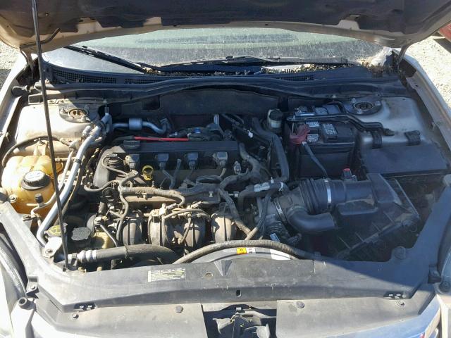 3FAHP06Z27R265877 - 2007 FORD FUSION S GOLD photo 7