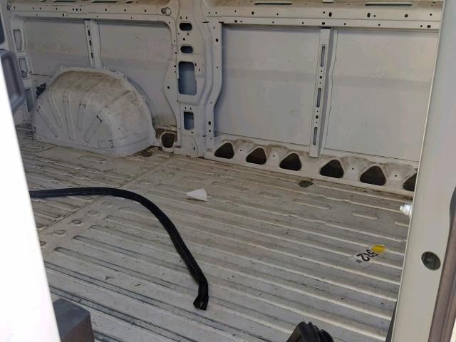 3C6TRVBG1JE124093 - 2018 RAM PROMASTER 白色 照片 6