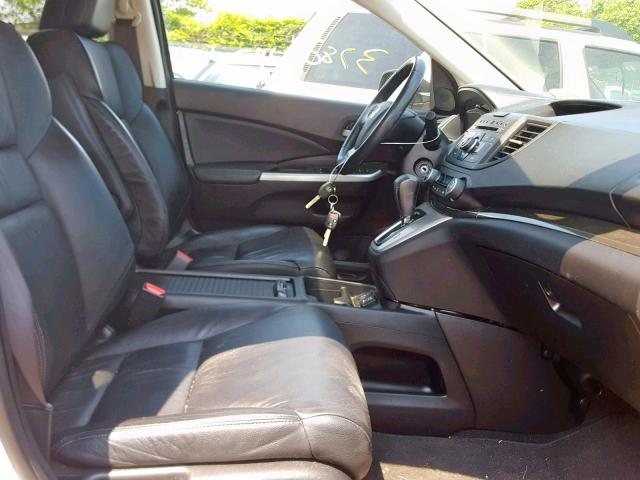 5J6RM4H71DL072800 - 2013 HONDA CR-V EXL WHITE photo 5