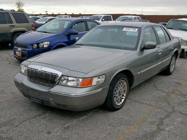 2MEFM75W2YX649329 - 2000 MERCURY GRAND MARQ GRAY photo 2