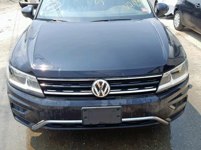 3VV2B7AX3JM222653 - 2018 VOLKSWAGEN TIGUAN SE BLACK photo 7