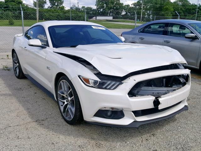 1FA6P8CF5H5294827 - 2017 FORD MUSTANG GT WHITE photo 1