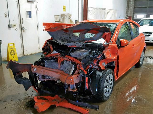 JTDKDTB34E1074383 - 2014 TOYOTA PRIUS C ORANGE photo 2