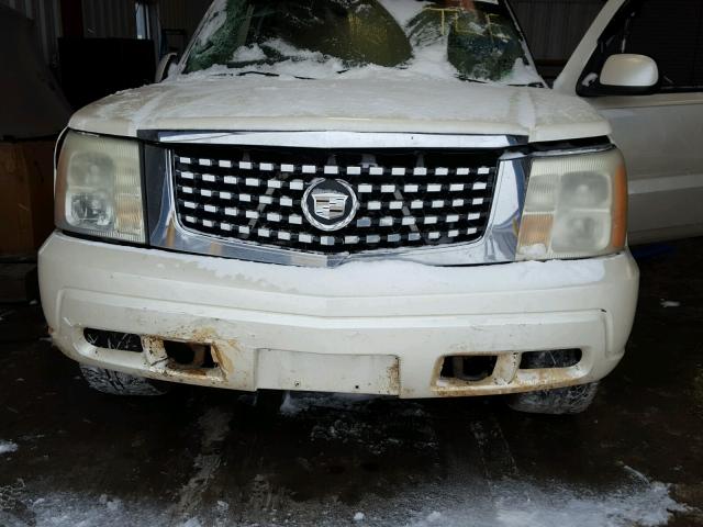 1GYEK63NX3R200050 - 2003 CADILLAC ESCALADE L WHITE photo 7