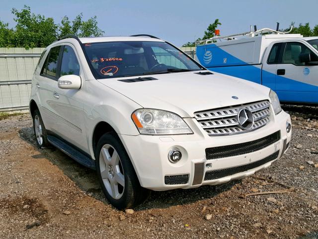 4JGBB72E58A336586 - 2008 MERCEDES-BENZ ML 550 WHITE photo 1