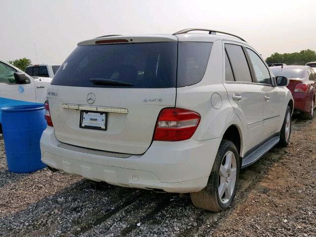 4JGBB72E58A336586 - 2008 MERCEDES-BENZ ML 550 WHITE photo 4