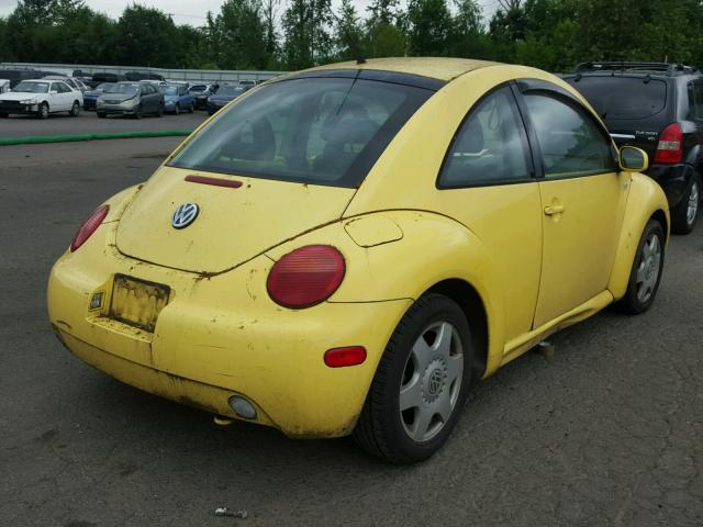 3VWCC21C91M417508 - 2001 VOLKSWAGEN NEW BEETLE YELLOW photo 4