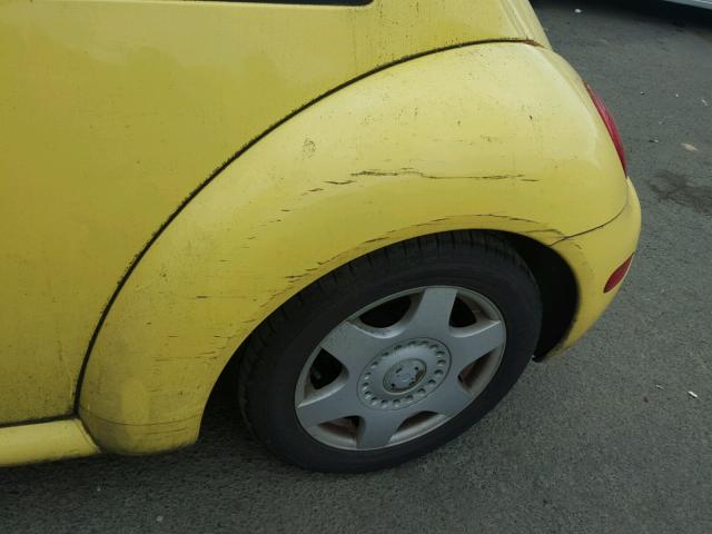 3VWCC21C91M417508 - 2001 VOLKSWAGEN NEW BEETLE YELLOW photo 9