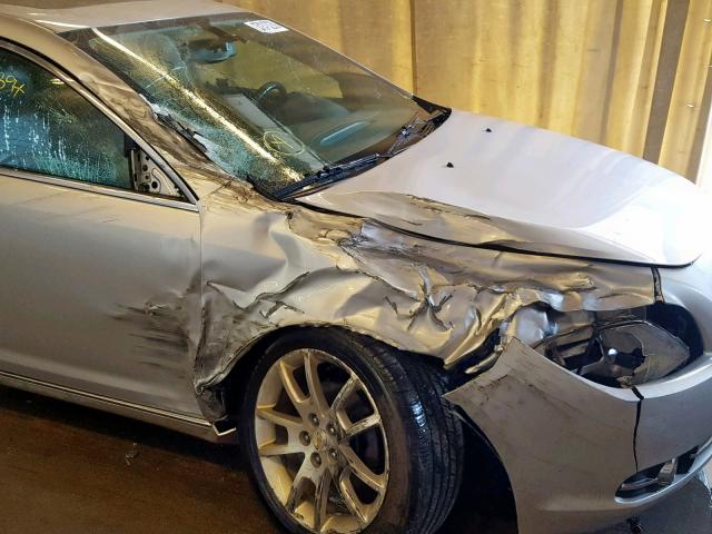 1G1ZG5E7XCF126138 - 2012 CHEVROLET MALIBU LTZ 银色 照片 9