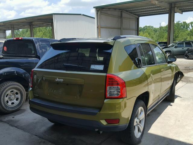 1C4NJCBA9CD636696 - 2012 JEEP COMPASS SP 绿色 照片 4