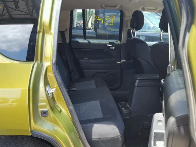 1C4NJCBA9CD636696 - 2012 JEEP COMPASS SP 绿色 照片 6