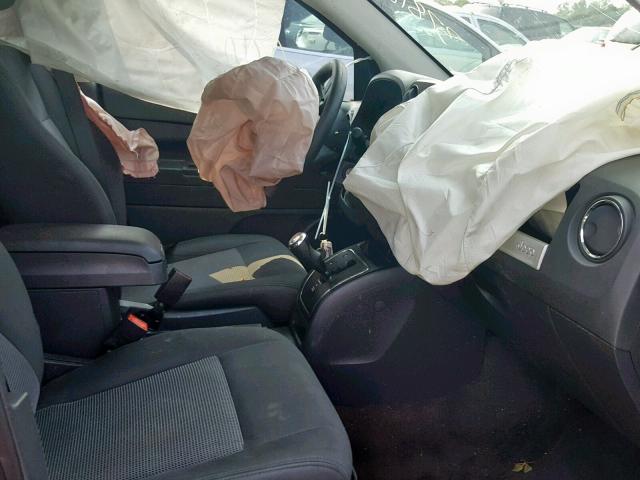 1C4NJCBA0ED539406 - 2014 JEEP COMPASS SP შავი ფოტო 5