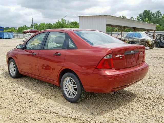 1FAFP34N15W301058 - 2005 FORD FOCUS ZX4 RED photo 3