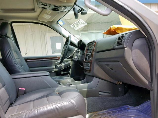 1FMDU65K14UC37027 - 2004 FORD EXPLORER L SILVER photo 5