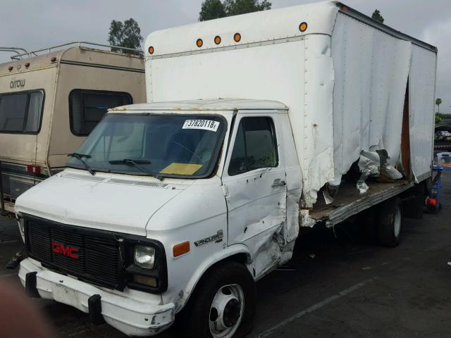 1GDHG31K1TF851687 - 1996 GMC CUTAWAY VA WHITE photo 2