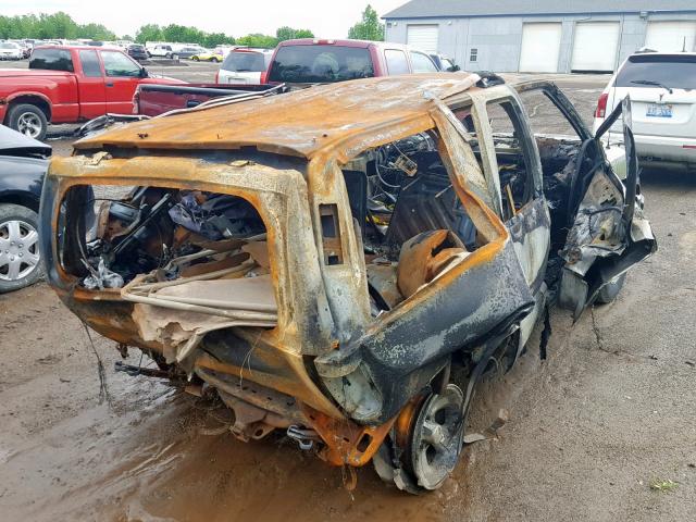 1GNCS13W2W2155232 - 1998 CHEVROLET BLAZER BURN photo 4