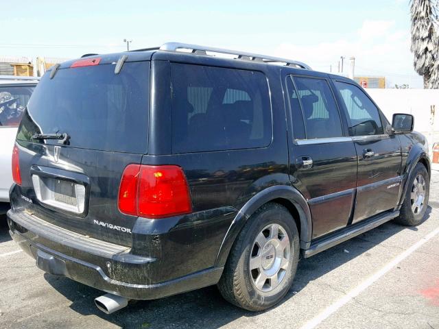 5LMFU27515LJ04796 - 2005 LINCOLN NAVIGATOR 黑色 照片 4