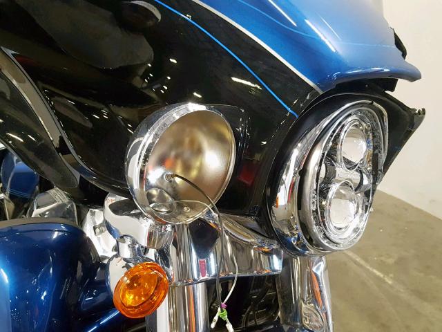 1HD1KWD17JB641252 - 2018 HARLEY-DAVIDSON FLHTK 115T BLUE photo 10