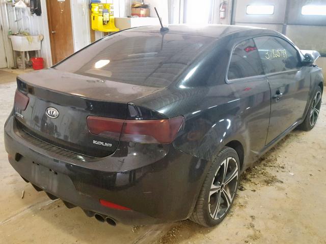 KNAFU6A27D5661225 - 2013 KIA FORTE EX BLACK photo 4