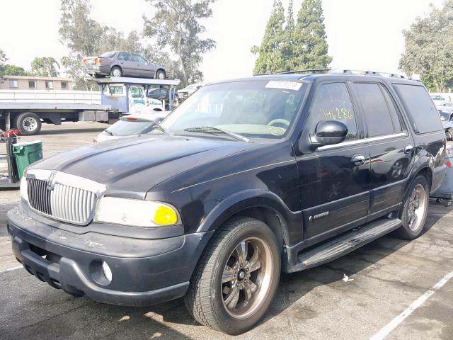 5LMEU27R22LJ12061 - 2002 LINCOLN NAVIGATOR შავი ფოტო 2