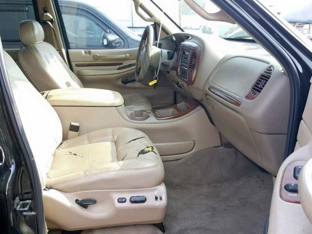 5LMEU27R22LJ12061 - 2002 LINCOLN NAVIGATOR შავი ფოტო 5