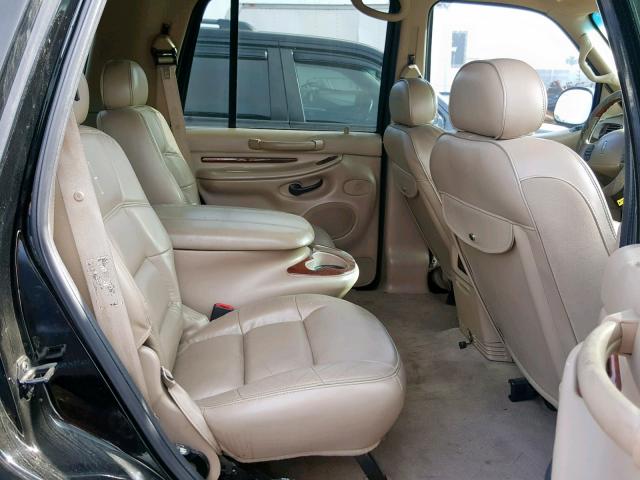 5LMEU27R22LJ12061 - 2002 LINCOLN NAVIGATOR შავი ფოტო 6