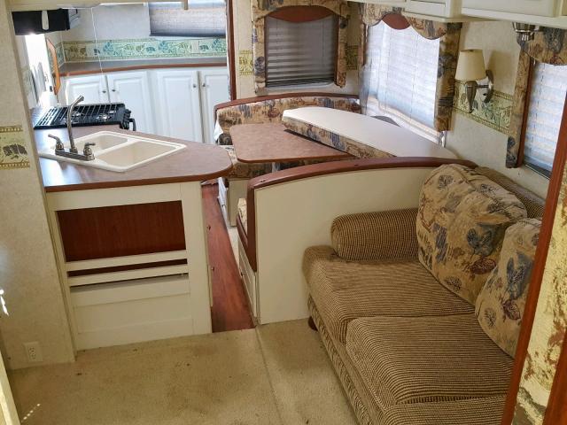 4YDF30F205G915386 - 2005 KEYSTONE OUTBACK WHITE photo 5