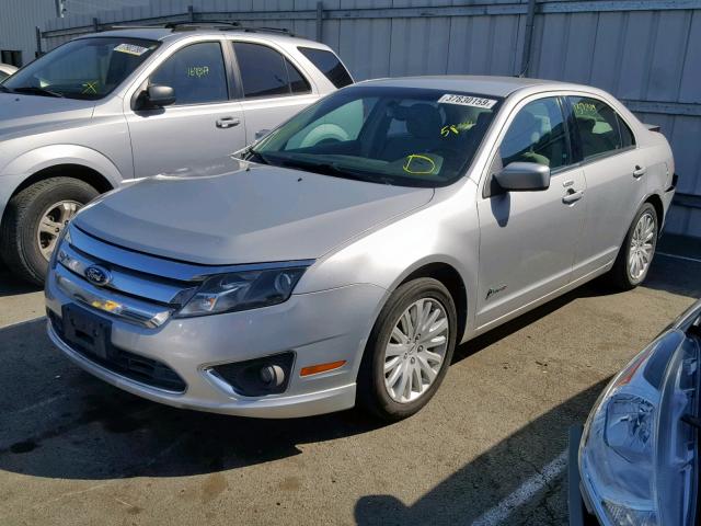 3FADP0L33AR395785 - 2010 FORD FUSION HYB SILVER photo 2