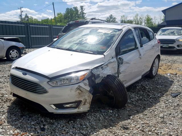 1FADP3N21JL290876 - 2018 FORD FOCUS TITA WHITE photo 2