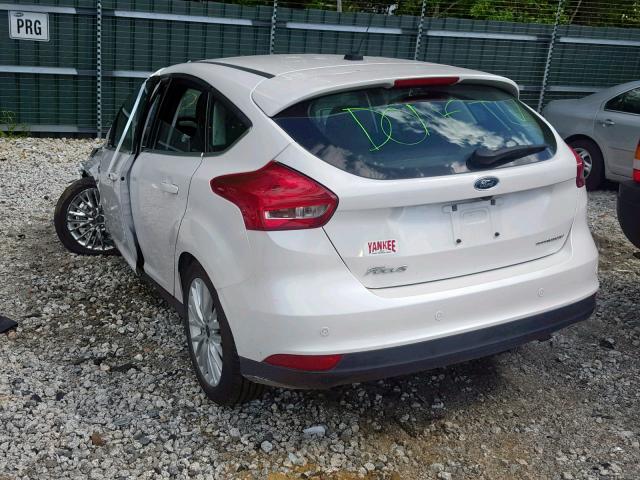 1FADP3N21JL290876 - 2018 FORD FOCUS TITA WHITE photo 3