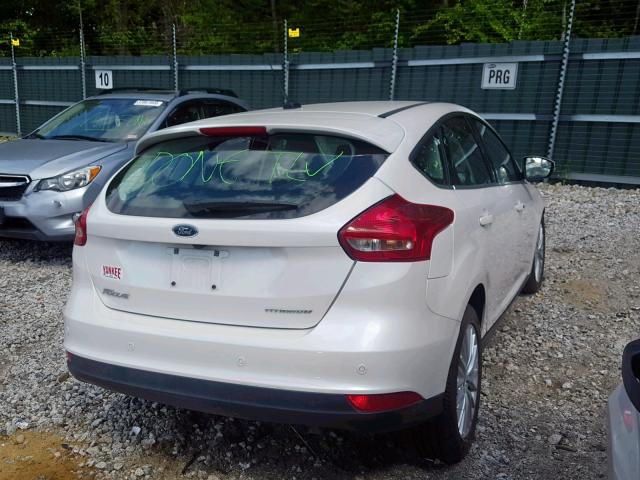 1FADP3N21JL290876 - 2018 FORD FOCUS TITA WHITE photo 4