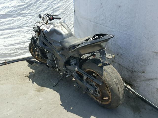 JYARN23E9CA014128 - 2012 YAMAHA YZFR1 GRAY photo 3