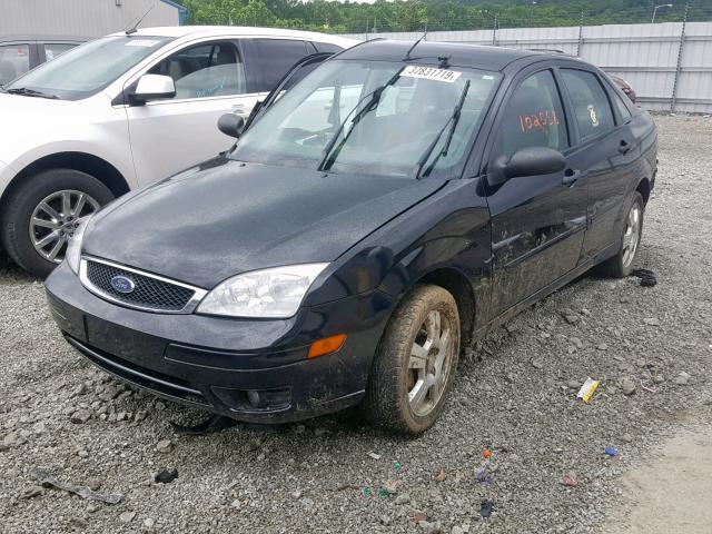 1FAHP34N17W213008 - 2007 FORD FOCUS ZX4 BLACK photo 2