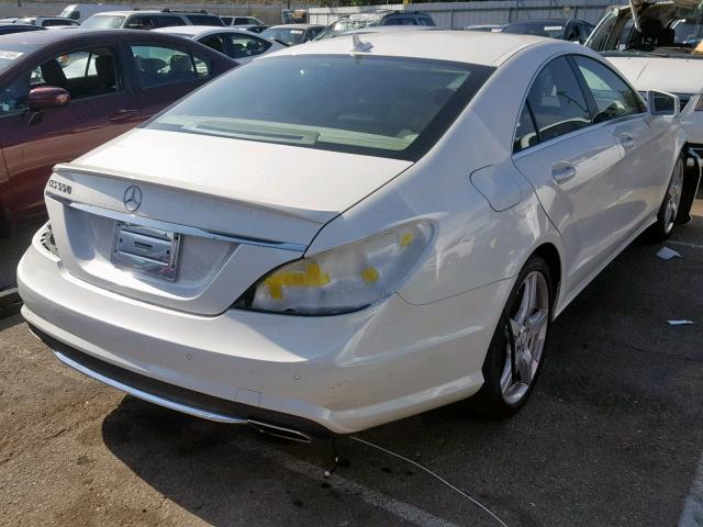 WDDLJ7DB7EA104135 - 2014 MERCEDES-BENZ CLS 550 WHITE photo 4