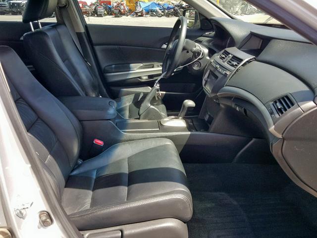 1HGCP26849A082535 - 2009 HONDA ACCORD EXL SILVER photo 5