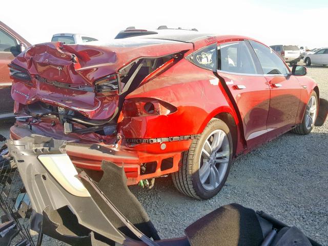 5YJSA1H19EFP62342 - 2014 TESLA MODEL S RED photo 4