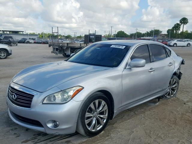 JN1BY1AP4CM333496 - 2012 INFINITI M37 SILVER photo 2