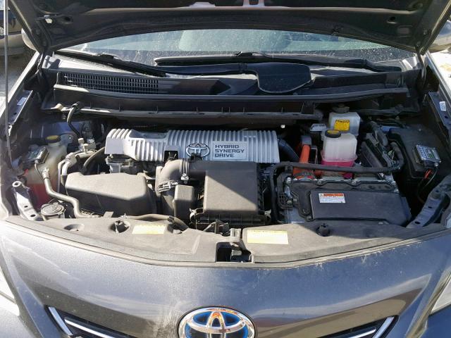 JTDZN3EU8D3265159 - 2013 TOYOTA PRIUS V GRAY photo 7