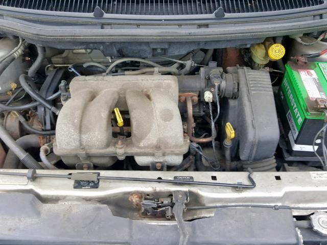 2B4FP25B1YR662115 - 2000 DODGE CARAVAN SILVER photo 7