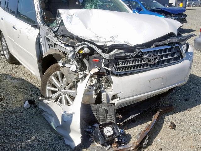 JTEBW3EH8A2047222 - 2010 TOYOTA HIGHLANDER WHITE photo 9