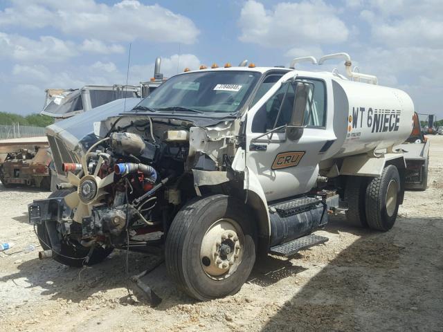 3FRNF7FA0FV718339 - 2015 FORD F750 SUPER WHITE photo 2