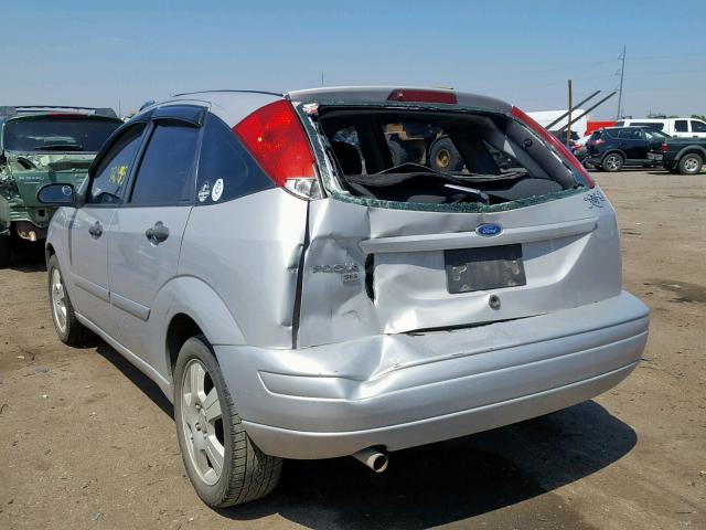 1FAHP37NX7W332168 - 2007 FORD FOCUS ZX5 SILVER photo 3