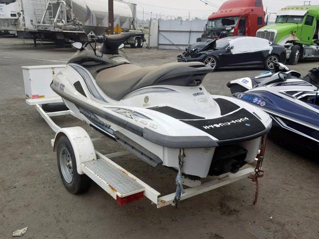 YAMA3027A303 - 2004 YAMAHA WAVERUNNER TWO TONE photo 3