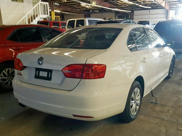 3VW1K7AJXEM442591 - 2014 VOLKSWAGEN JETTA BASE 白色 照片 4