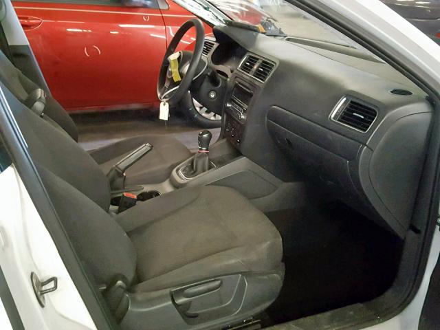 3VW1K7AJXEM442591 - 2014 VOLKSWAGEN JETTA BASE 白色 照片 5